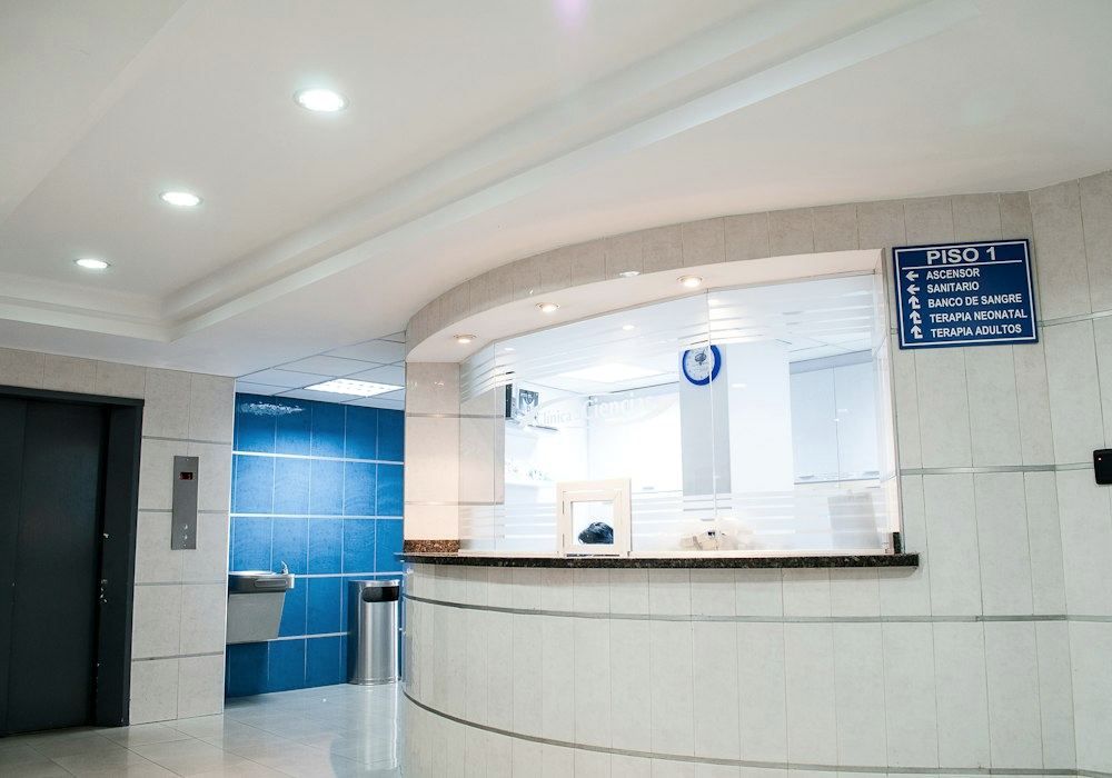 Hospital outpatients — Knowledge assistants